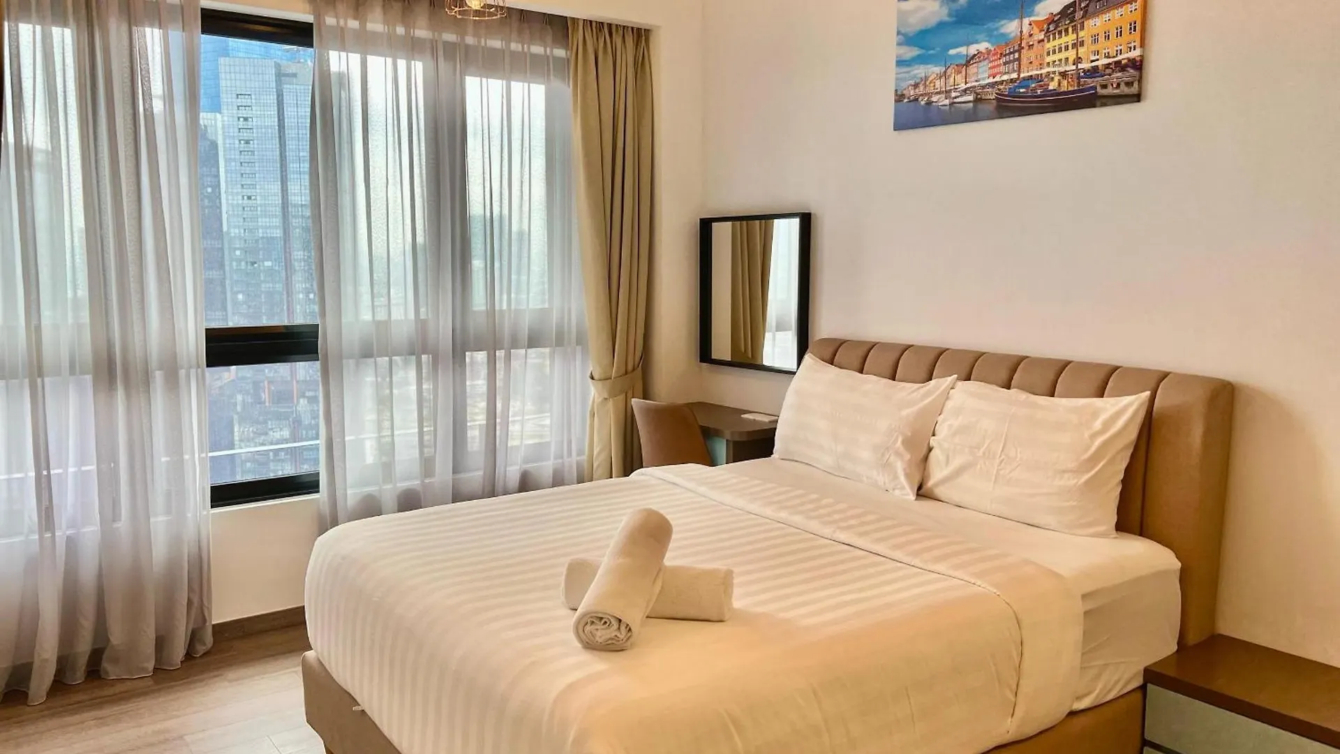 Agile Bukit Bintang By Comfort Suites Kuala Lumpur Apartment