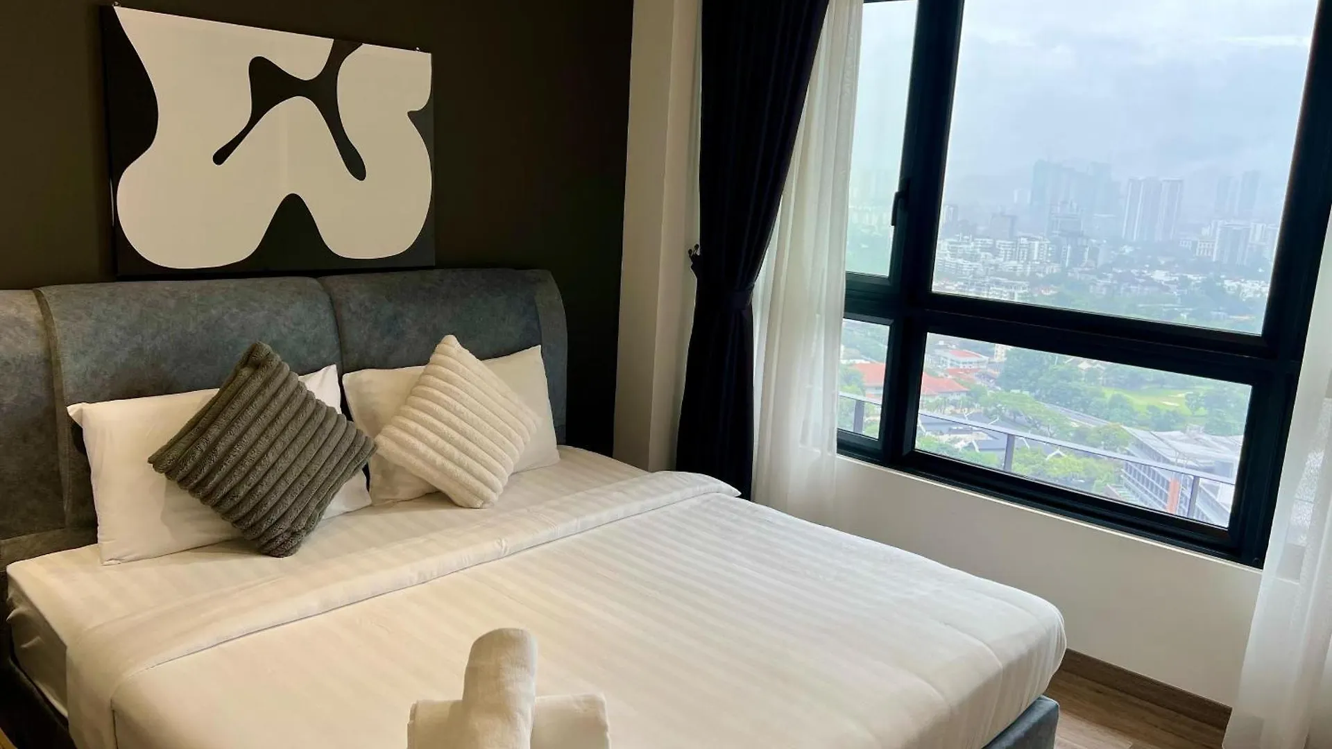 Agile Bukit Bintang By Comfort Suites Kuala Lumpur