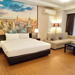  Апартаменты Grand Service @ Times Square