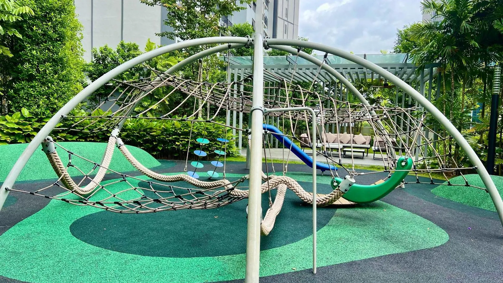 Agile Bukit Bintang By Comfort Suites Kuala Lumpur 0*,  Malaysia