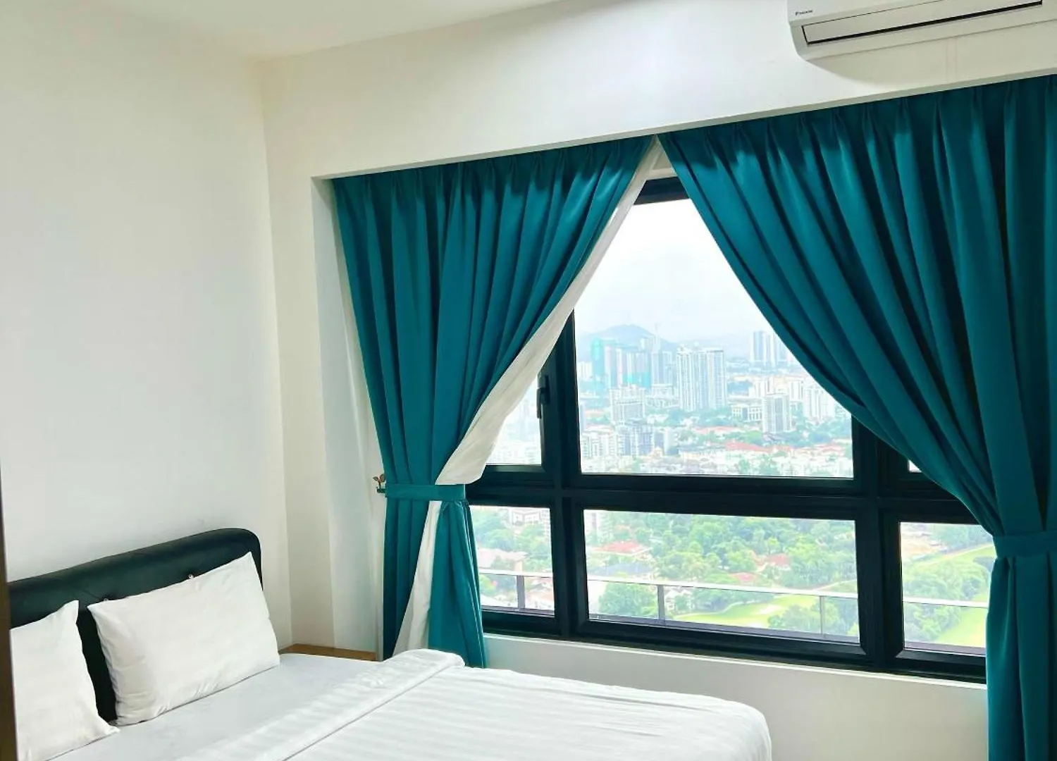 Agile Bukit Bintang By Comfort Suites Kuala Lumpur 0*,